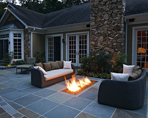 Back Yard Landscaping Ideas with Fire Pit